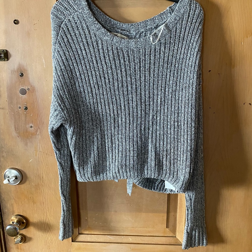 Hollister Tie-Back Cropped Sweater